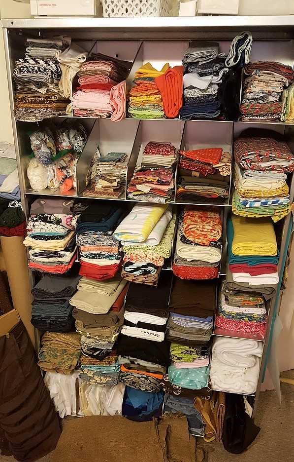 The absolute BEST way to ORGANIZE your Fabric Stash!